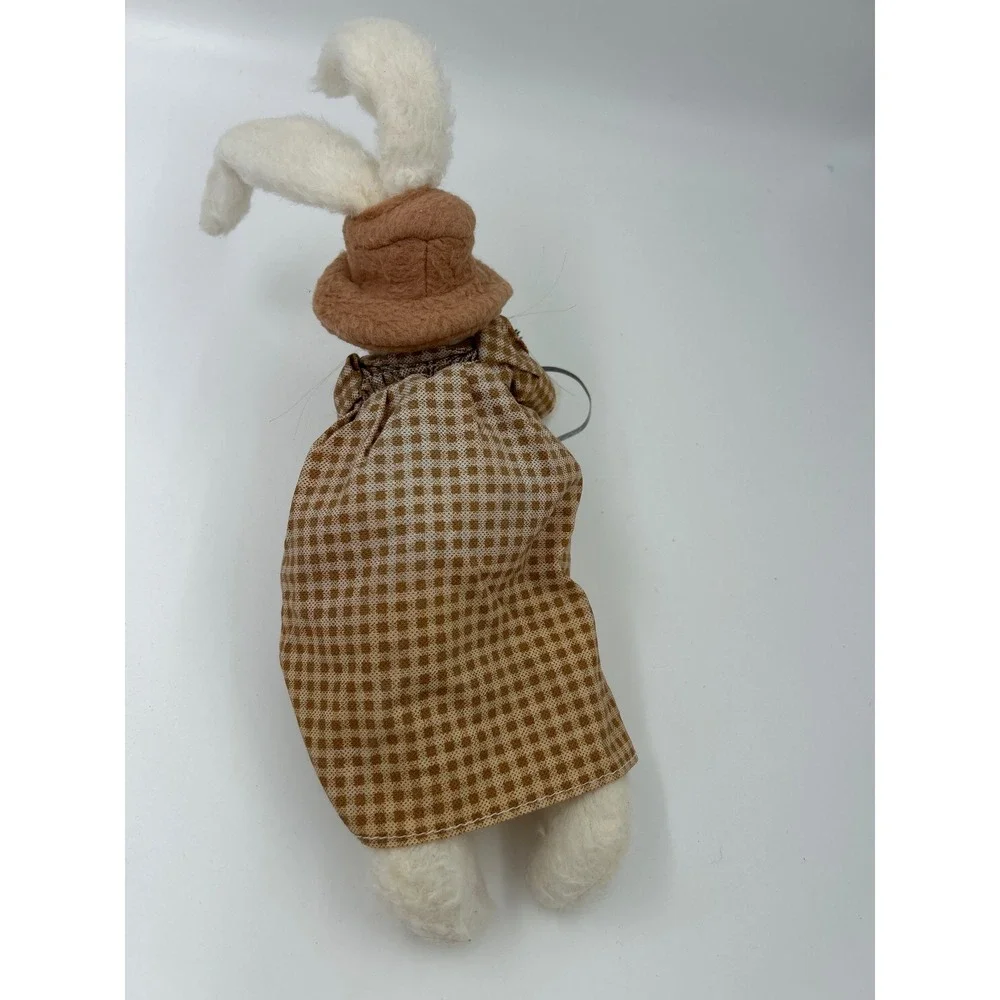 China Christmas Collection Primitive Bunny Rabbit Gingham Dress Watering Can